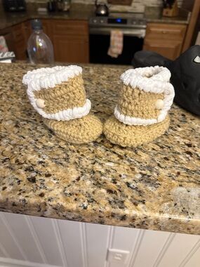 Hand-Crocheted Baby Booties in Tan and White